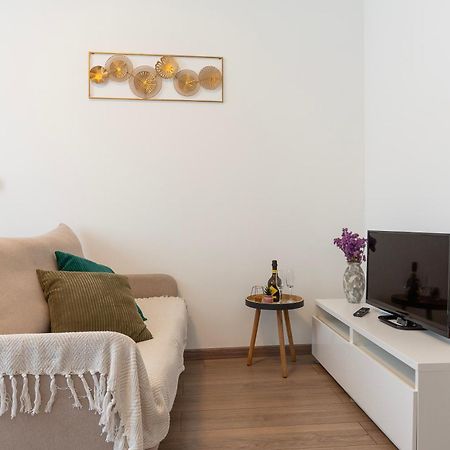 Anita'S Apartment Como Bagian luar foto